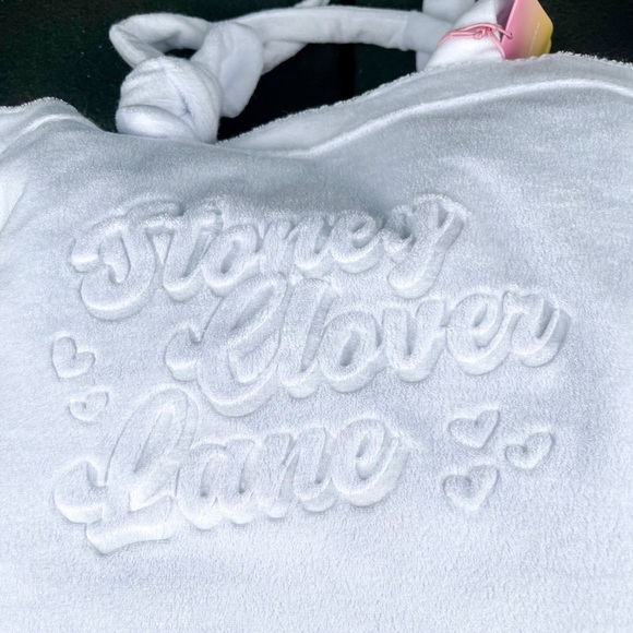 Stoney Clover Lane x Target Terry Cloth Beach Tote Bag White NWT - Picture 5 of 7